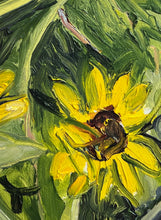 Load image into Gallery viewer, The Bee&#39;s Knees
